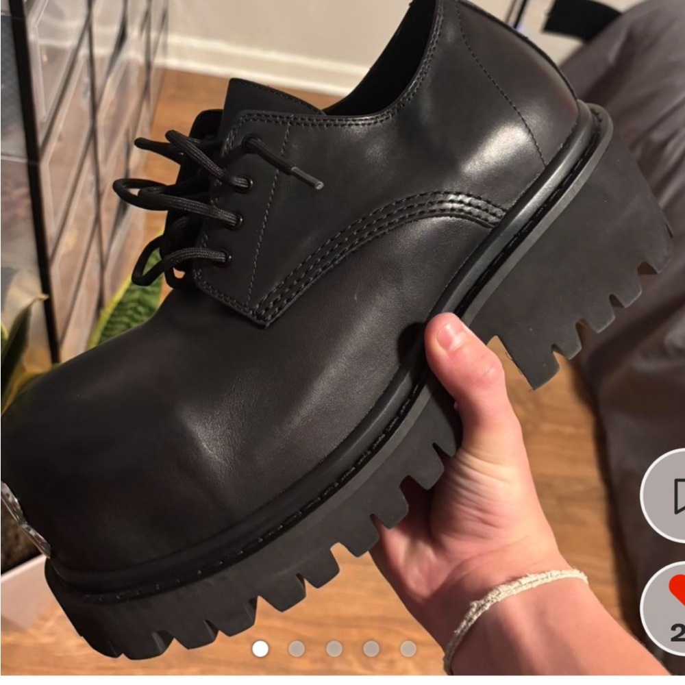 Balenciaga Black Men's Oxford Shoes